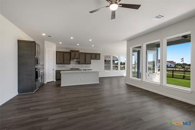 8226 Chalk Trace, Schertz, TX 78154 - Photo 4