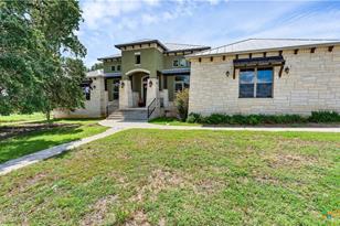 614 Battistrada, New Braunfels, TX 78132 - Photo 2
