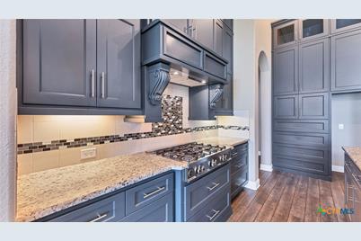 614 Battistrada, New Braunfels, TX 78132 - Photo 12