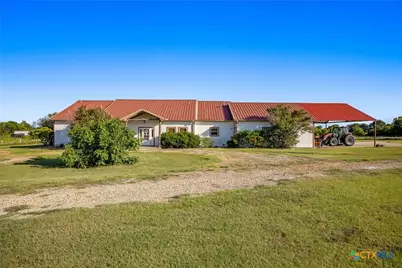 19587 Vilas Road, Holland, TX 76534 - Photo 8