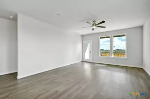 1510 Bluff Path, New Braunfels, TX 78130 - Photo 8