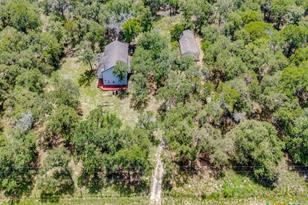 6300 Hickory Forrest Dr, Seguin, TX 78155 - Photo 6