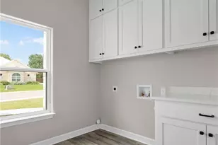 1134 Creekstone Trl, Seguin, TX 78155 - Photo 36