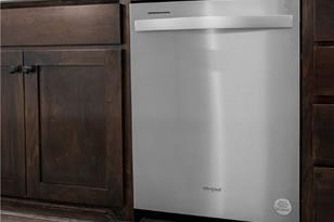 1134 Creekstone Trl, Seguin, TX 78155 - Photo 14