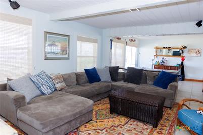 927 N Cr 307 Road, Port Alto, TX 77979 - Photo 4