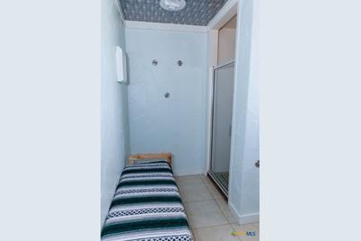 927 N Cr 307 Road, Port Alto, TX 77979 - Photo 12