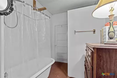 527 W San Antonio Street, San Marcos, TX 78666 - Photo 22