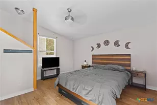 527 W San Antonio St, San Marcos, TX 78666 - Photo 18