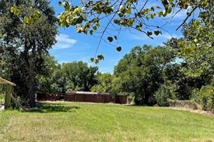 505 E 4th St, Cameron, TX 76520 - Photo 1