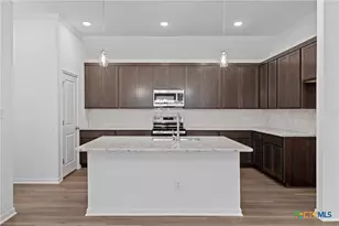 7914 Timber Holw Ln, Temple, TX 76502 - Photo 16