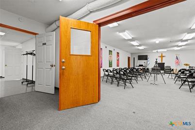 112 E Hallmark Avenue, Killeen, TX 76541 - Photo 6