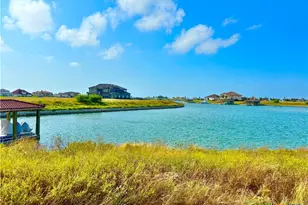 296 E Lago Loop Rd, Port O'Connor, TX 77982 - Photo 1