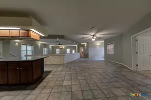 1283 S State Hwy 46, New Braunfels, TX 78130 - Photo 8