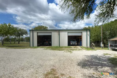1283 S State Highway 46, New Braunfels, TX 78130 - Photo 4