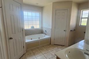 2207 Gail Dr, Copperas Cove, TX 76522 - Photo 4