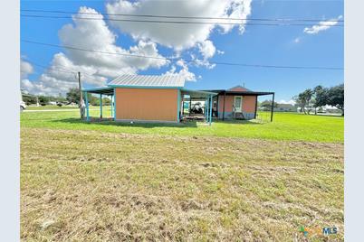 101 N 13th Street, Seadrift, TX 77983 - Photo 14