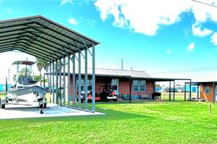 101 N 13th St, Seadrift, TX 77983 - Photo 38