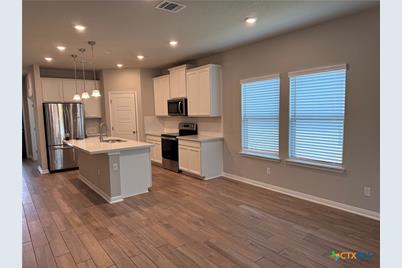 1280 Ella Crossing, New Braunfels, TX 78130 - Photo 4