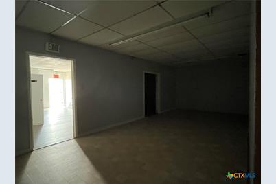 804 N Gray Street #804, Killeen, TX 76541 - Photo 4