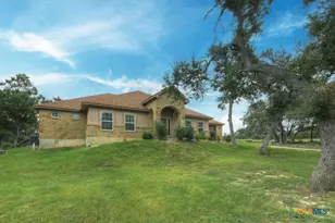 861 Rutherford, Fischer, TX 78623 - Photo 4