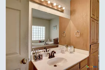 294 Lois Lane, Paige, TX 78659 - Photo 22