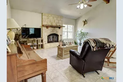 294 Lois Lane, Paige, TX 78659 - Photo 12