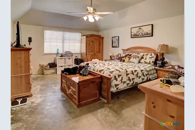 294 Lois Lane, Paige, TX 78659 - Photo 18