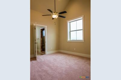 529 Vista Ridge, Round Mountain, TX 78654 - Photo 16