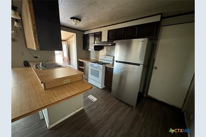 5588 Helm Lane, Temple, TX 76502 - Photo 6