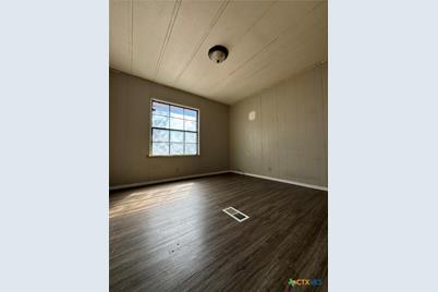 5588 Helm Lane, Temple, TX 76502 - Photo 10