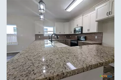 1714 E Avenue G, Lampasas, TX 76550 - Photo 8