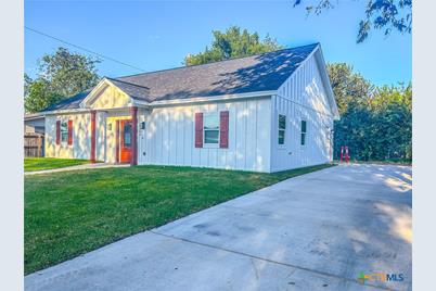 3306 Cypress, Victoria, TX 77901 - Photo 2