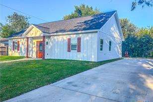 3306 Cypress, Victoria, TX 77901 - Photo 2