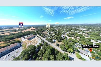 587 E Basel Street, New Braunfels, TX 78130 - Photo 4