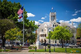 587 E Basel St, New Braunfels, TX 78130 - Photo 8