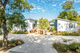 587 E Basel St, New Braunfels, TX 78130 - Photo 2