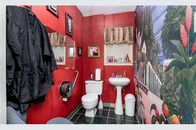 2008 W Avenue M, Temple, TX 76504 - Photo 14
