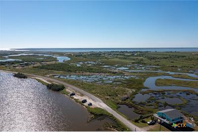 000 Brighton Avenue #Lot 9, Port Lavaca, TX 77979 - Photo 2