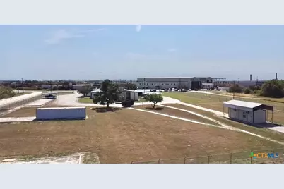 400 Warehouse Road, Victoria, TX 77905 - Photo 8