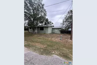 728 W Franklin Street, Goliad, TX 77963 - Photo 4