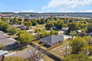 921 Ashwood Dr, Harker Heights, TX 76548 - Photo 16