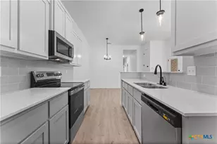 921 Ashwood Dr, Harker Heights, TX 76548 - Photo 32