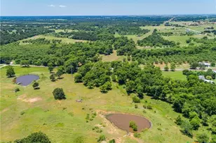 [Address not provided], Elgin, TX 78621 - Photo 4