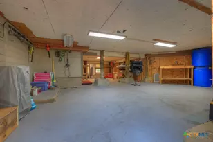 2198 Lakeshore Dr, Canyon Lake, TX 78133 - Photo 32