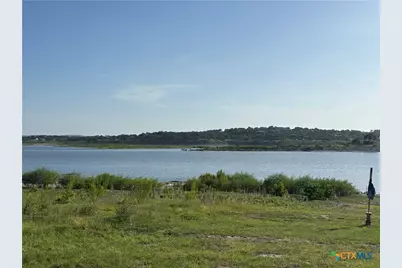 2198 Lakeshore Drive, Canyon Lake, TX 78133 - Photo 36