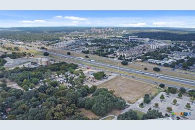 1322 N Interstate 35, San Marcos, TX 78666 - Photo 4