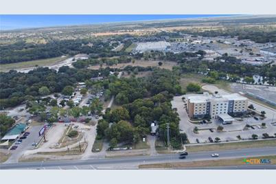 1322 N Interstate 35, San Marcos, TX 78666 - Photo 14