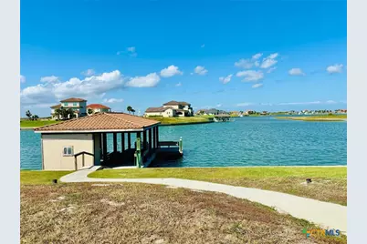 157 Vista Merlot, Port O'Connor, TX 77982 - Photo 2