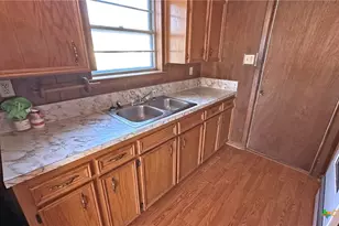 902 Holly St, Copperas Cove, TX 76522 - Photo 4