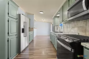 8672 County Rd 133, Burlington, TX 76519 - Photo 12